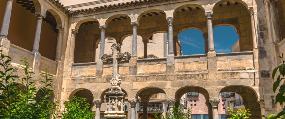 Oriuela-Istoricheskij-tsentr-s-tserkvyami-i-monastyryami Orihuela: Centro histórico con iglesias, monasterios y palacios