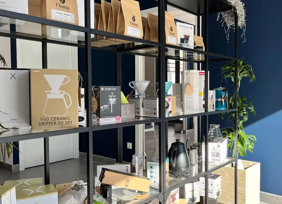 Luchshie-lokalnye-obzharshhiki-kofe-na-Kosta-Blanka-1-1 Los mejores tostadores de café locales en la Costa Blanca