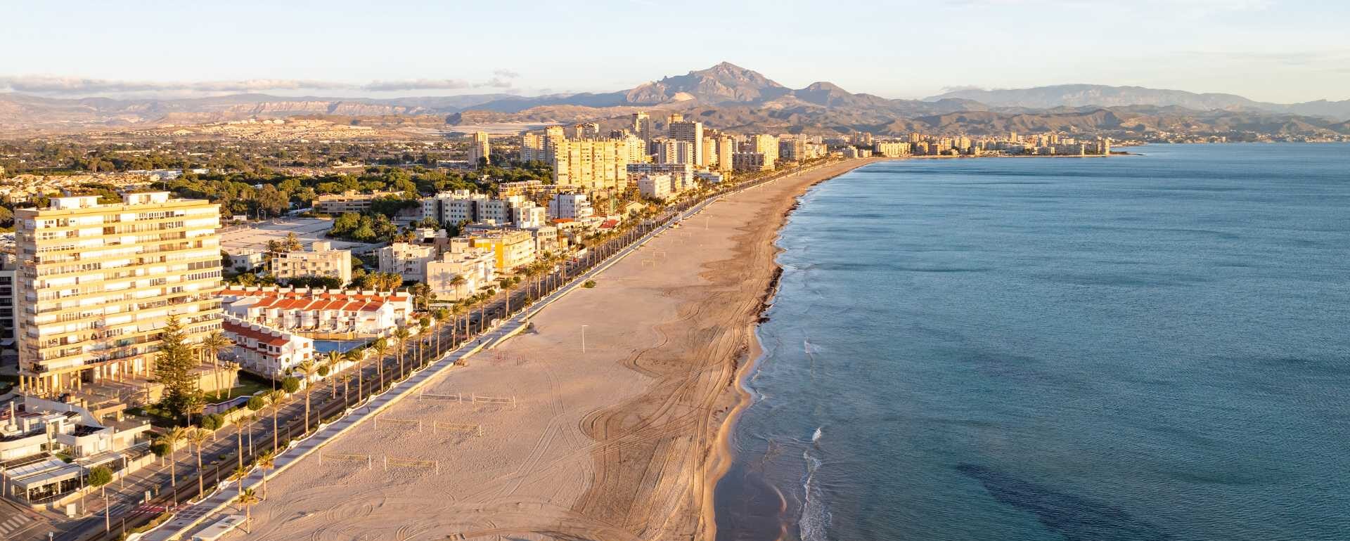 El_Campello_PLAYA_DE_MUCHAVISTA_9-e1764782433582 Топ-10 пляжей Коста-Бланка с голубым флагом