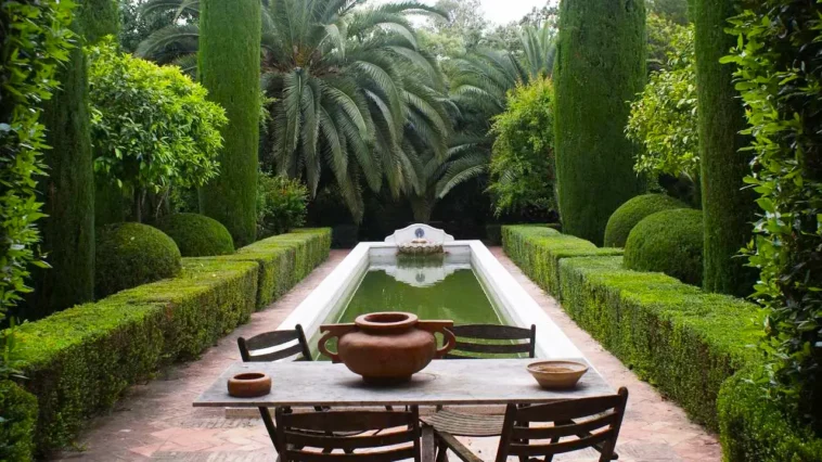 Jardín de l’Albarda — средиземноморский сад‑оазис в Аликанте