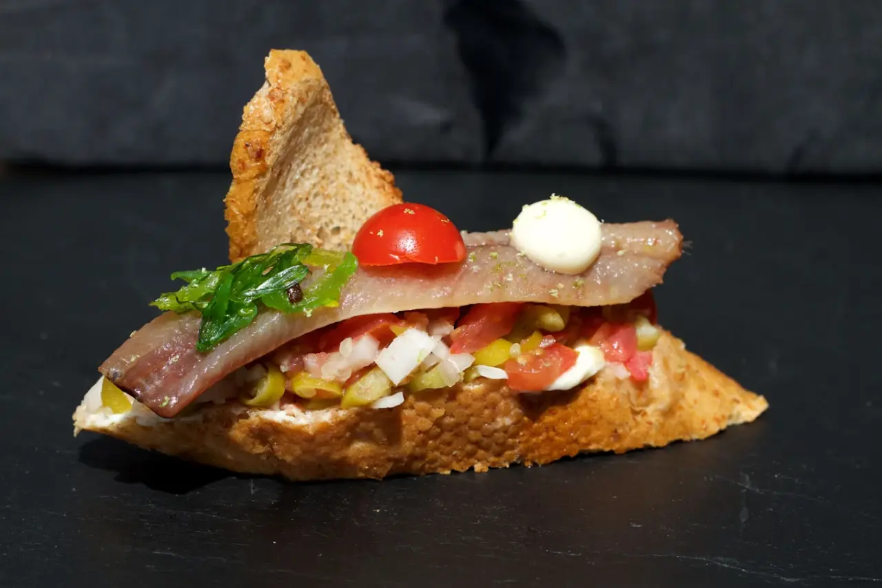 Бенидорм для гурманов: куда идти за вкусной едой - Бенидорм Гайды по городам Гастрономия  - Costa Blanca Space Фото - La-Cava-Aragonesa-1