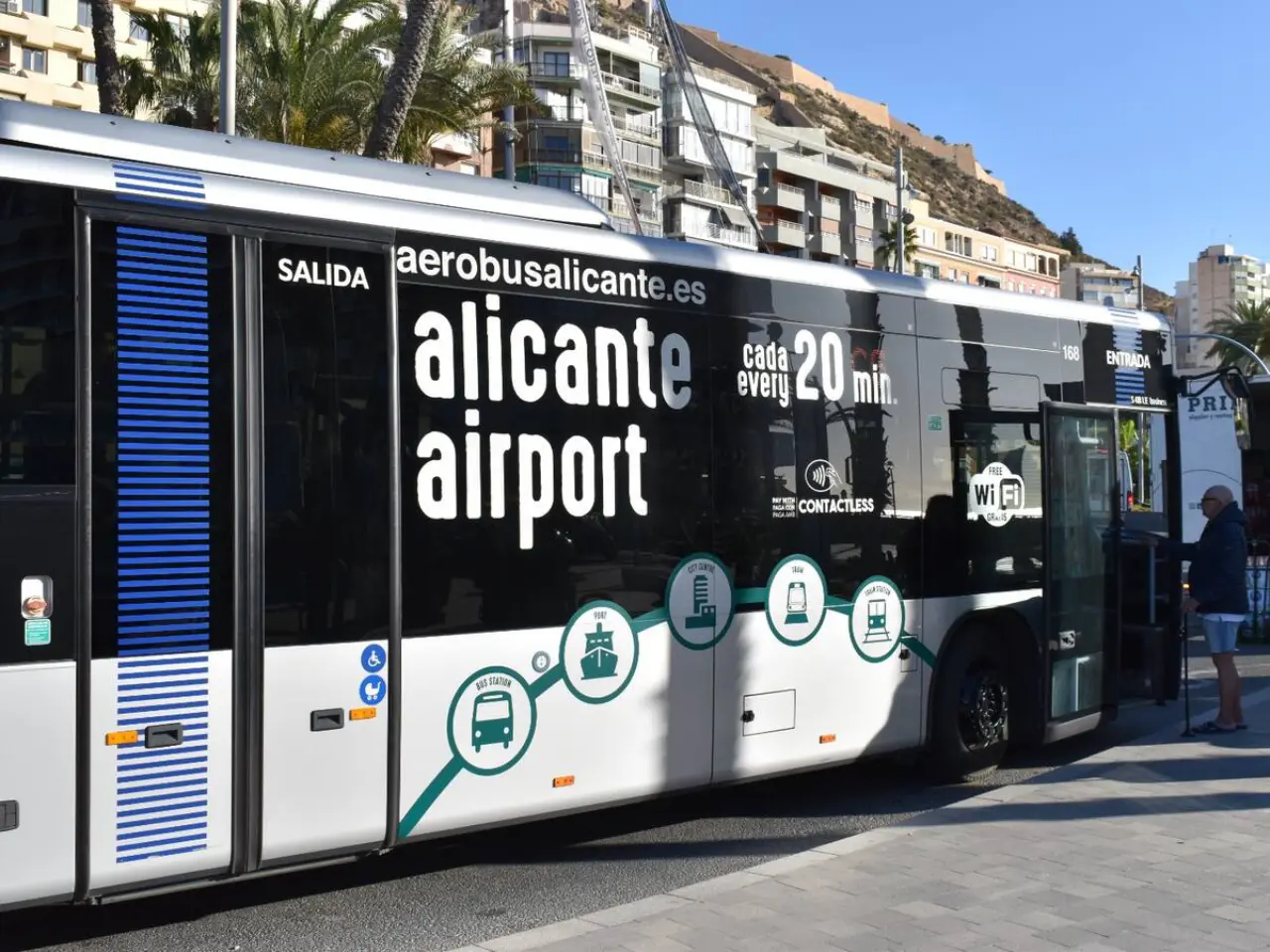 Lo-mas-leido Аэропорт Аликанте (Alicante–Elche Miguel Hernández): автобусы и трансферы