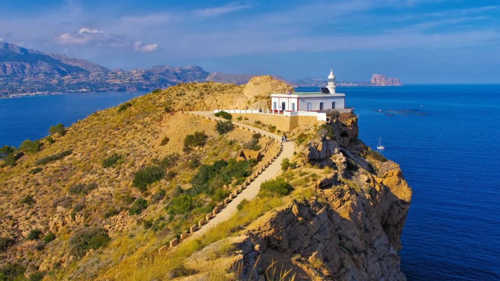 Лучшие смотровые площадки Коста-Бланка: виды, которые стоит увидеть - Лучшие места / подборки - Costa Blanca Фото - Mirador-de-lAlbir Mirador-de-lAlbir Лучшие смотровые площадки Коста-Бланка: виды, которые стоит увидеть