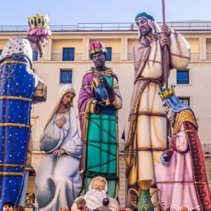 Монументальная рождественская сцена