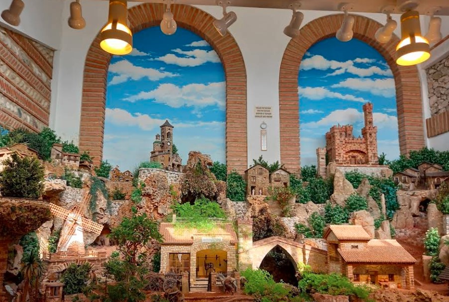 Гвадалест: деревня с замком и уникальными музеями - Путеводители по городам Туризм - Costa Blanca Фото - Museu-Antoni-Marc Museu-Antoni-Marc Гвадалест: деревня с замком и уникальными музеями