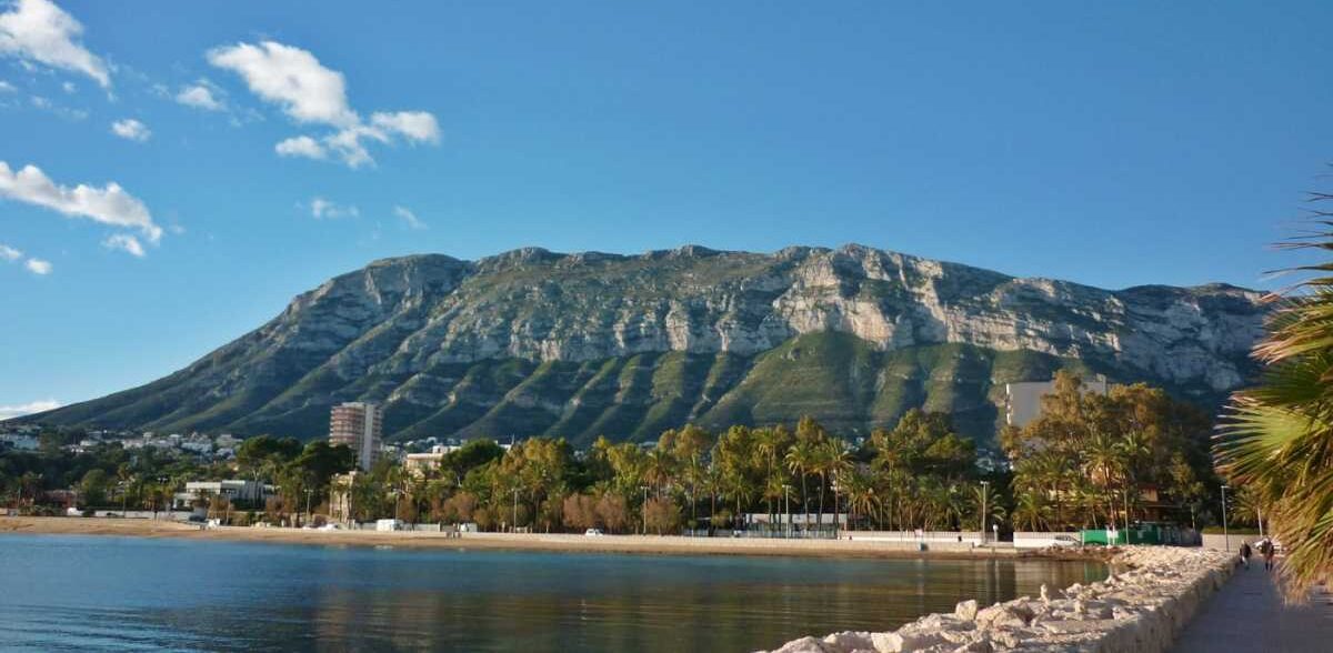 Parque-Natural-del-Montgo-e1764863561997 Дения: путеводитель по историческим местам и пляжам