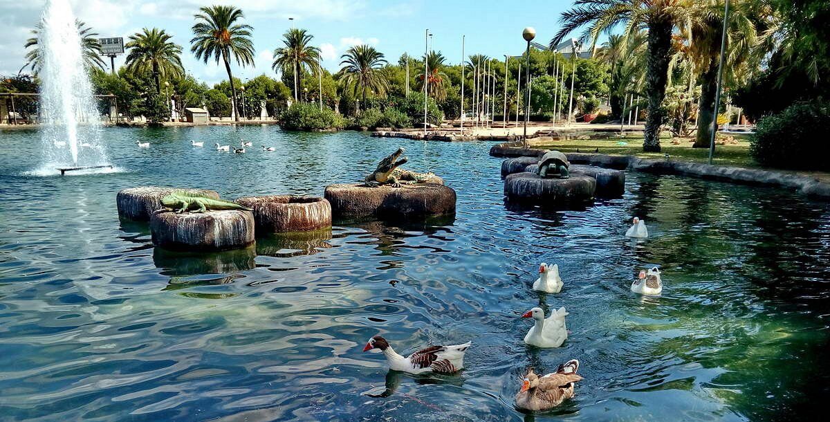 Parque-de-las-Naciones-e1764871749121 Торревьеха: лучшие активности и пляжи для всей семьи