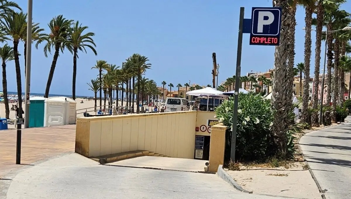 Где лучше парковаться у пляжей Коста-Бланка: полный гид - Пляжи Туризм  - Costa Blanca Space Фото - Underground-Car-Park-Villajoyosa