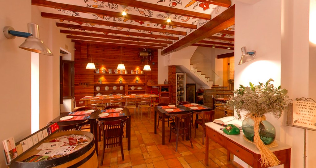 Гид по тапас-барам: лучшие места для дегустации - Гастрономия Национальная кухня - els-tomassets-denia Гид по тапас-барам: лучшие места для дегустации - Гастрономия Национальная кухня - Costa Blanca Space Фото - els-tomassets-denia