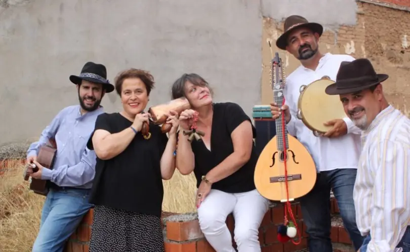 Мелодии Коста-Бланки: народная музыка и местные традиции - Коста-Бланка  - Costa Blanca Space Фото - folk-music-in-costa-blanca