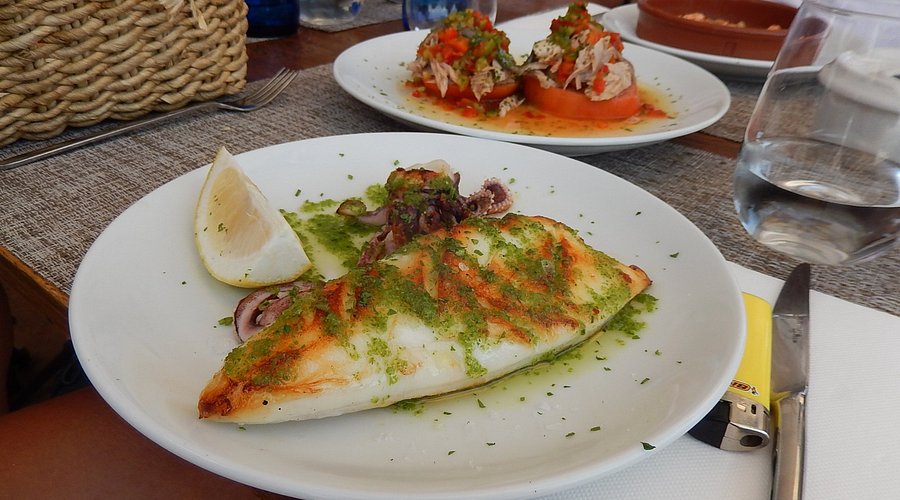 Морейра: секретные рестораны и бары для туристов - Гайды по городам Гастрономия Морейра  - Costa Blanca Space Фото - gevulde-inktvis-club-natico