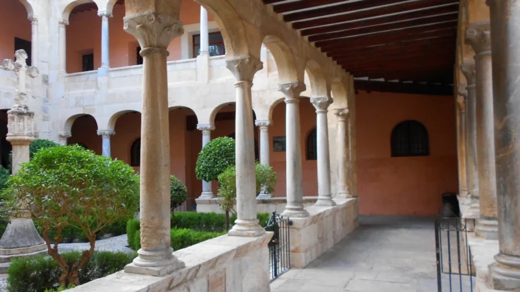 Ориуэла: исторический центр и современные достопримечательности