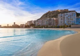 Семейные пляжи Коста-Бланка с безопасным отдыхом<span class="rmp-archive-results-widget "><i class=" rmp-icon rmp-icon--ratings rmp-icon--star rmp-icon--full-highlight"></i><i class=" rmp-icon rmp-icon--ratings rmp-icon--star rmp-icon--full-highlight"></i><i class=" rmp-icon rmp-icon--ratings rmp-icon--star rmp-icon--full-highlight"></i><i class=" rmp-icon rmp-icon--ratings rmp-icon--star rmp-icon--full-highlight"></i><i class=" rmp-icon rmp-icon--ratings rmp-icon--star rmp-icon--full-highlight"></i> <span>5 (1)</span></span>