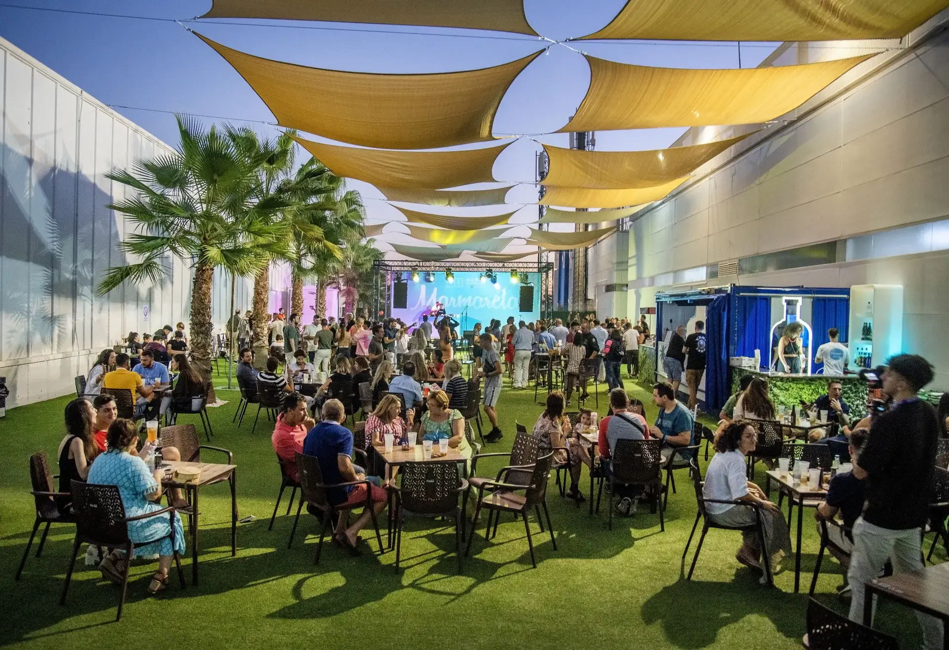 Топ-10 баров Аликанте для вечернего отдыха<span class="rmp-archive-results-widget "><i class=" rmp-icon rmp-icon--ratings rmp-icon--star rmp-icon--full-highlight"></i><i class=" rmp-icon rmp-icon--ratings rmp-icon--star rmp-icon--full-highlight"></i><i class=" rmp-icon rmp-icon--ratings rmp-icon--star rmp-icon--full-highlight"></i><i class=" rmp-icon rmp-icon--ratings rmp-icon--star rmp-icon--full-highlight"></i><i class=" rmp-icon rmp-icon--ratings rmp-icon--star rmp-icon--full-highlight"></i> <span>5 (2)</span></span>