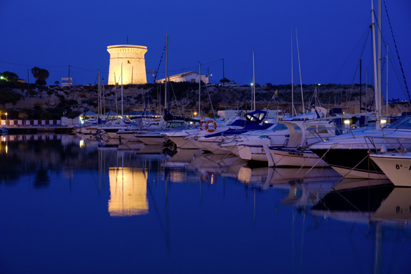 Atracciones únicas de la Costa Blanca que no te puedes perder - Alicante Benidorm Costa Blanca Elche Guadalest Selecciones destacadas  - Costa Blanca Space Фото - torre-de-la-illeta