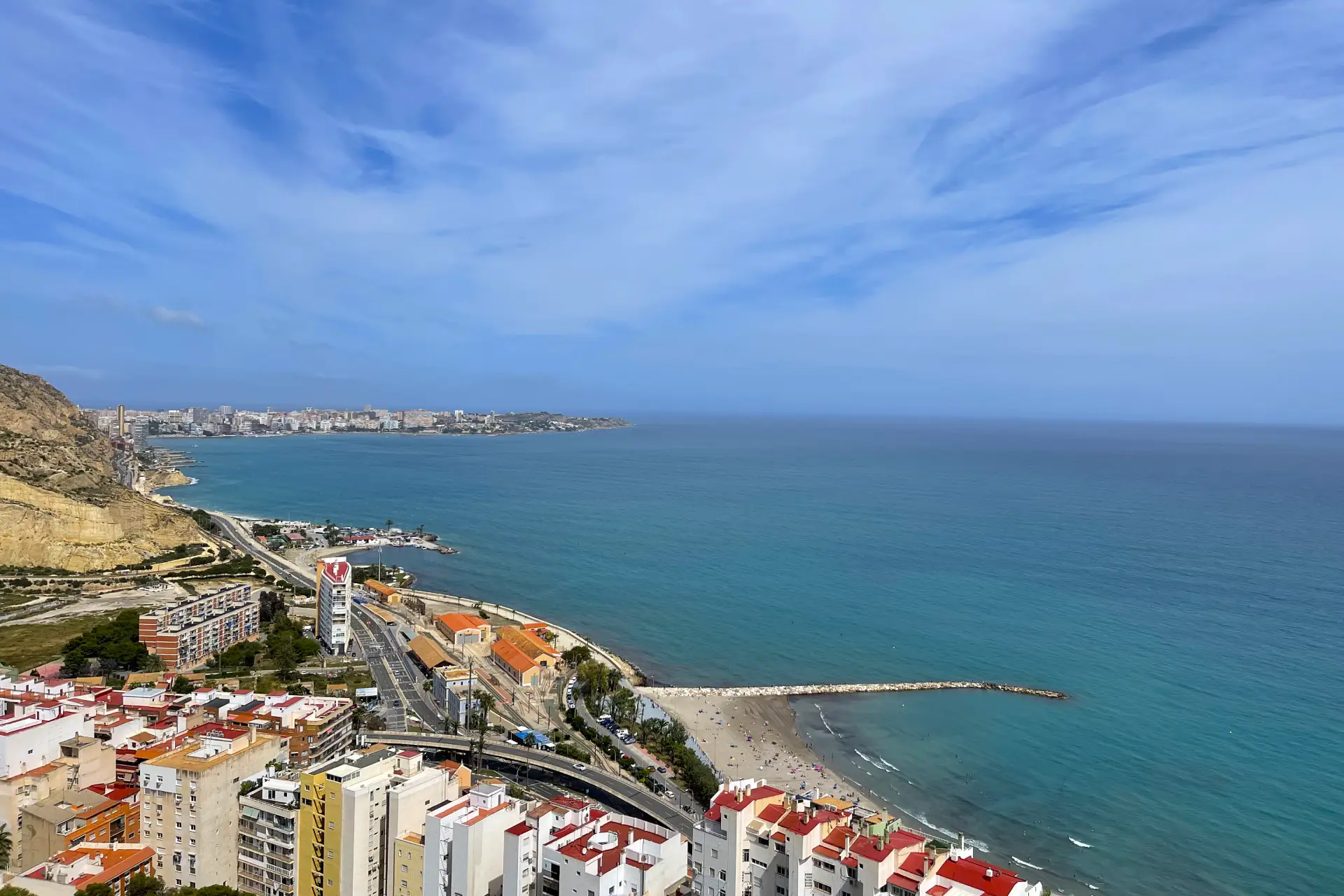 Santa Bárbara Castle in Alicante – How to Get There, What to See & Why It’s Worth Visiting - Alicante Costa Blanca  - Costa Blanca Space Фото - Krepost-Santa-Barbara-v-Alikante-5-