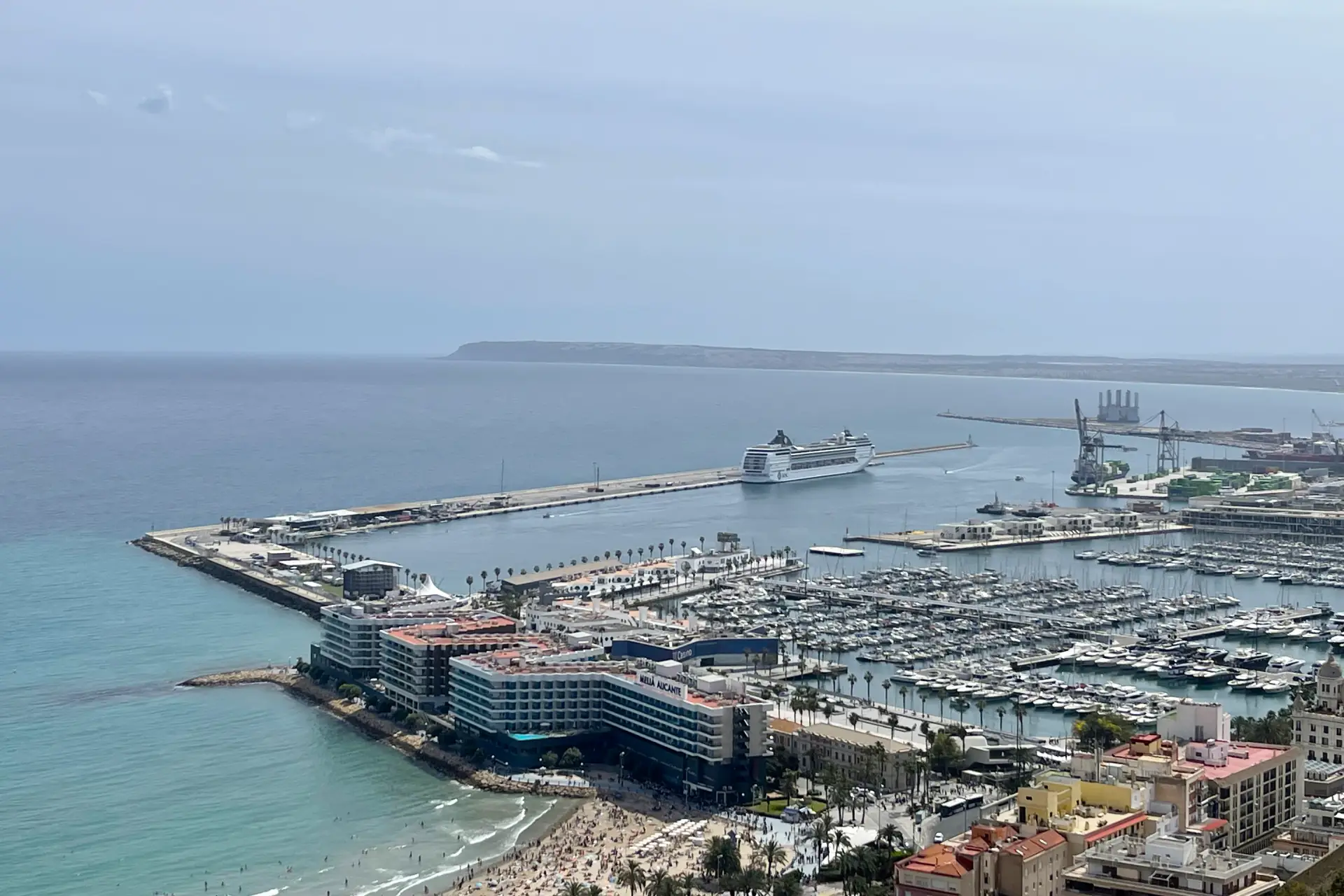 Santa Bárbara Castle in Alicante – How to Get There, What to See & Why It’s Worth Visiting - Alicante Costa Blanca  - Costa Blanca Space Фото - Krepost-Santa-Barbara-v-Alikante-6-