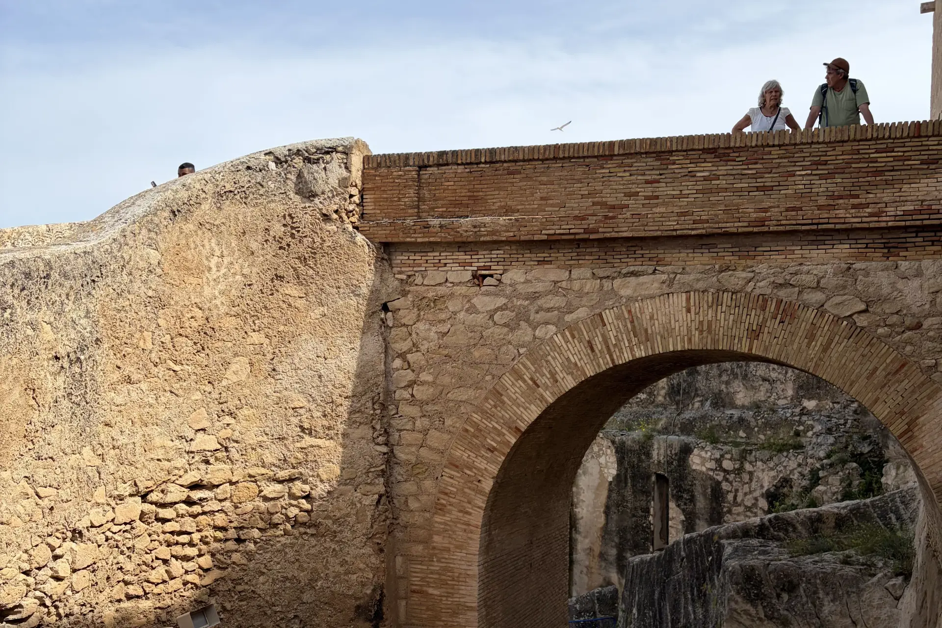 Santa Bárbara Castle in Alicante – How to Get There, What to See & Why It’s Worth Visiting - Alicante Costa Blanca  - Costa Blanca Space Фото - Krepost-Santa-Barbara-v-Alikante-9-